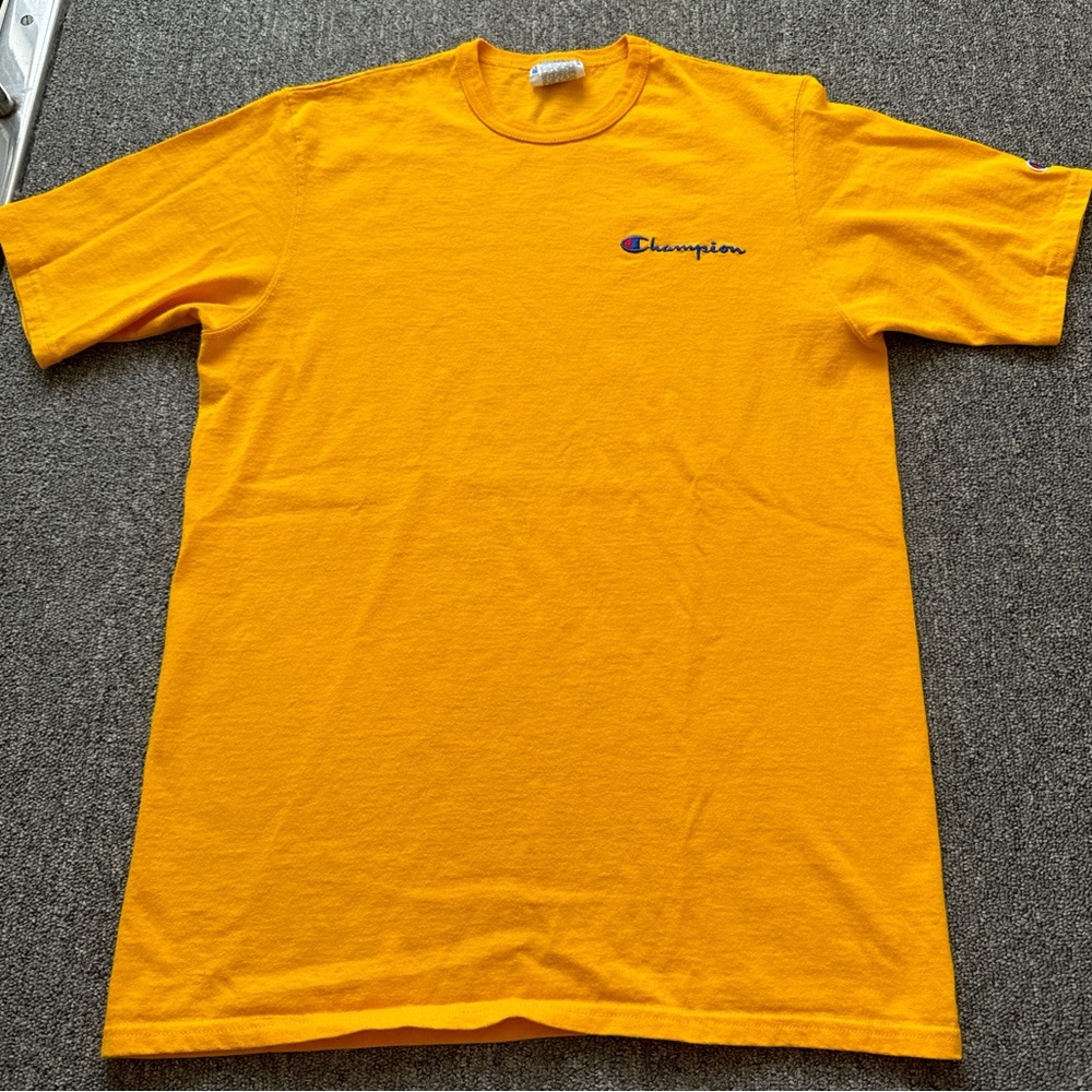 Champion golden yellow men’s t-shirt
